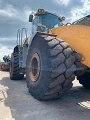 LIEBHERR L 586 front loader