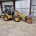 CATERPILLAR 906 front loader