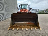 HITACHI ZW250-5B front loader