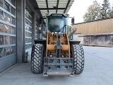 LIEBHERR L 538 front loader