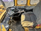 VOLVO L 120 front loader