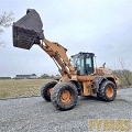 CASE 721 E front loader