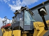 CATERPILLAR 982M front loader