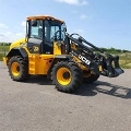 JCB 413 S front loader