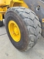 VOLVO L 90 E front loader