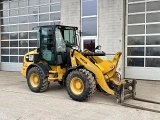 CATERPILLAR 908M front loader