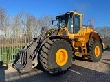 VOLVO L150H front loader