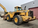 VOLVO L220D front loader