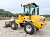 VOLVO L 35 front loader