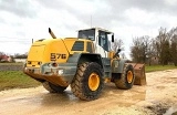 LIEBHERR L 576 front loader