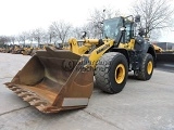 KOMATSU WA470-8E0 front loader