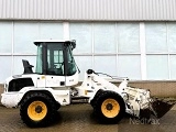 VOLVO L30G front loader