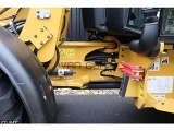 CATERPILLAR 906M front loader