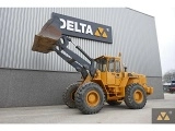 VOLVO L 90 front loader