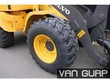 VOLVO L30G front loader