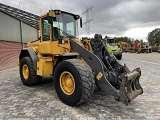 VOLVO L 70 E front loader