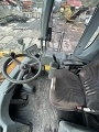 LIEBHERR L 586 front loader