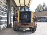 KOMATSU WA470-7 front loader