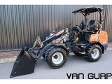 GIANT G2500 X-tra HD front loader