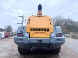 LIEBHERR L 586 front loader