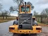 VOLVO L 90 front loader