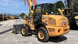 CASE 221F front loader