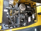 KOMATSU WA200-7 front loader