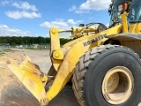 KOMATSU WA380-6 front loader