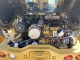 CATERPILLAR 907M front loader