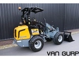 GIANT G2500HD front loader