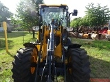 JCB 407 front loader