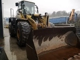 KOMATSU WA400-5 front loader