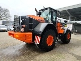 HITACHI ZW 220-5 front loader