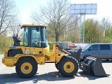 VOLVO L30G front loader