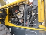 KOMATSU WA200-7 front loader