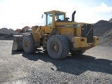 VOLVO L180C front loader