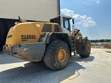 LIEBHERR L 586 front loader