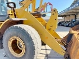 CATERPILLAR 962M front loader