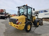 CATERPILLAR 907H front loader