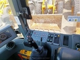 LIEBHERR L 524 front loader