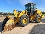 CATERPILLAR 930M front loader