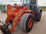 HITACHI ZW 180 front loader