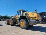 LIEBHERR L 586 front loader