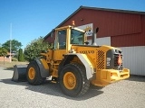 VOLVO L 70 E front loader