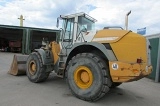 LIEBHERR L 554 front loader