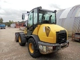 KOMATSU WA70-5 front loader