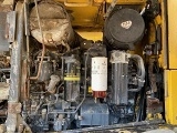 KOMATSU WA470-6 front loader