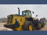 KOMATSU WA 470-3 front loader