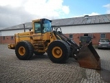 VOLVO L 120 B front loader