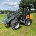 GIANT G2700 HD+ front loader